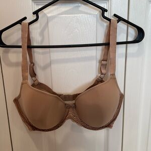 Wacoal - size 34DDD bra, nude, EUC